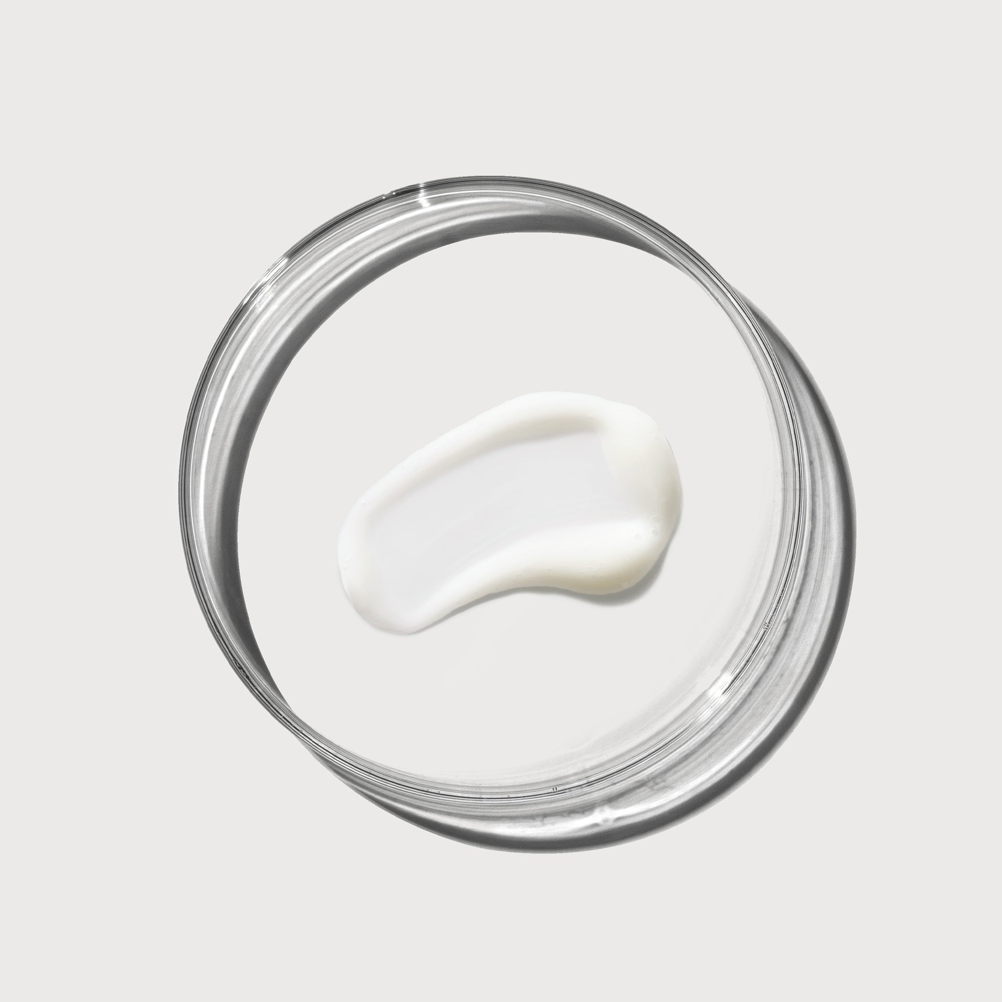 NATR-Swatch_Multi-Peptide_serum_petri_swatch